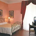 Hotel Joli