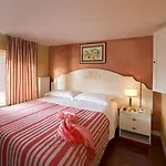 Otel Joli 3*