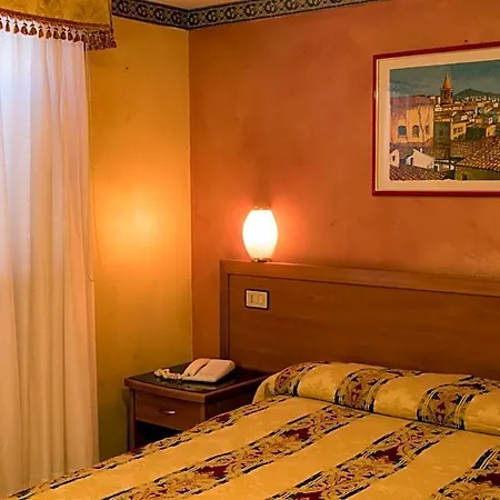 Hotel Joli 3*