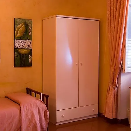 Joli Hotel 3*