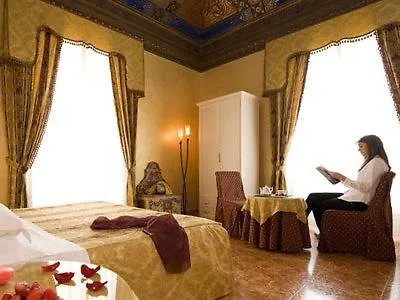 Joli Hotel 3*