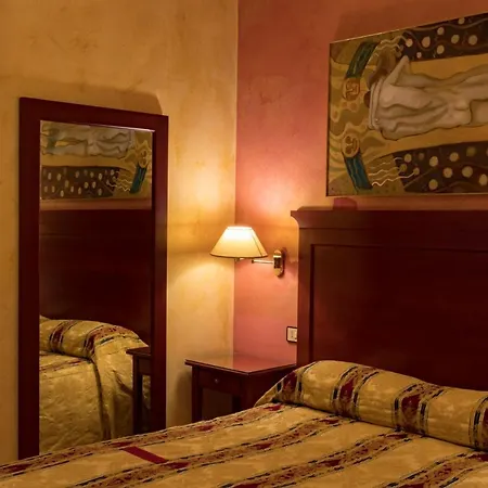Hotel Joli 3*